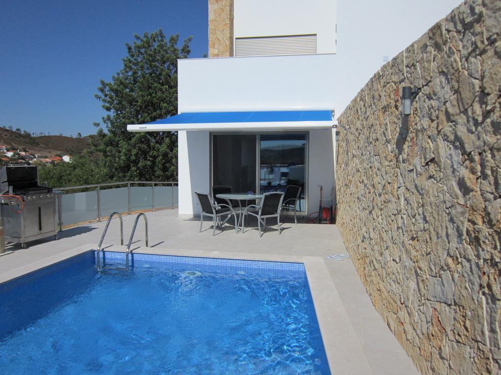 Casa Da Ribeira Villa Силвес Стая снимка
